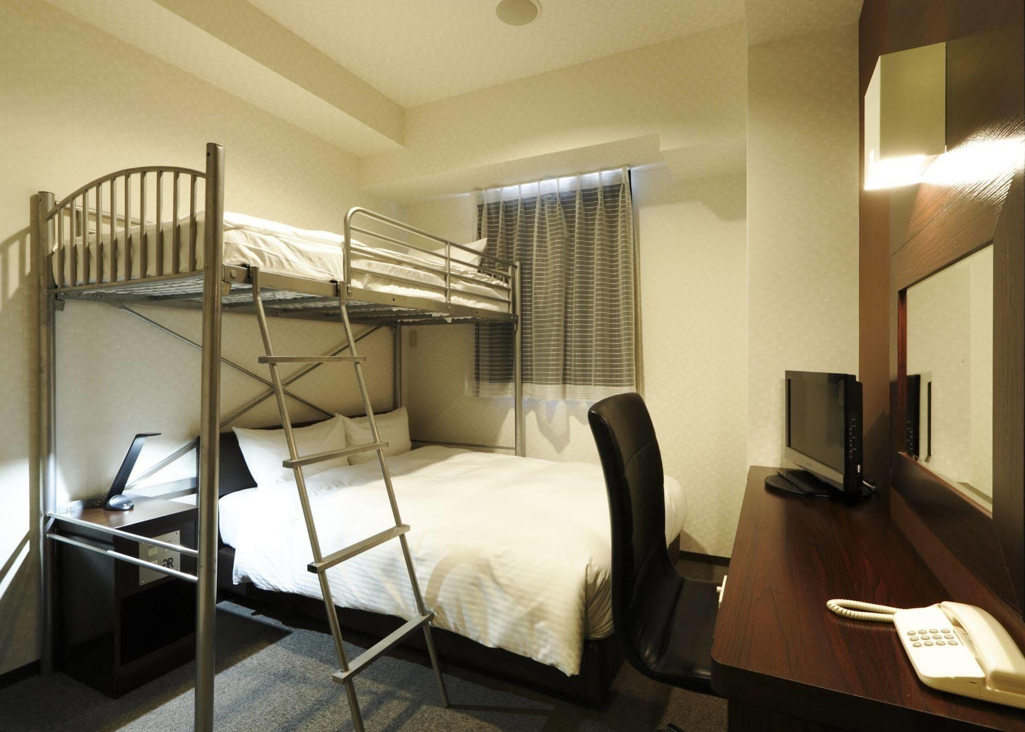 Green Rich Hotel Osaka Airport Ikeda  Eksteriør bilde