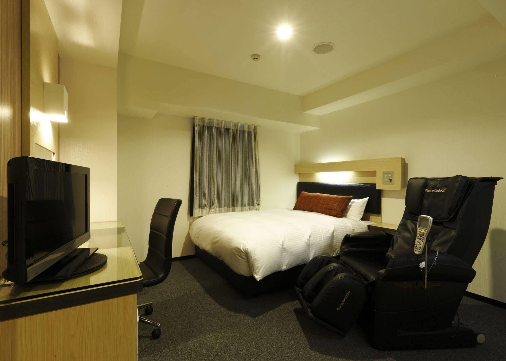 Green Rich Hotel Osaka Airport Ikeda  Eksteriør bilde